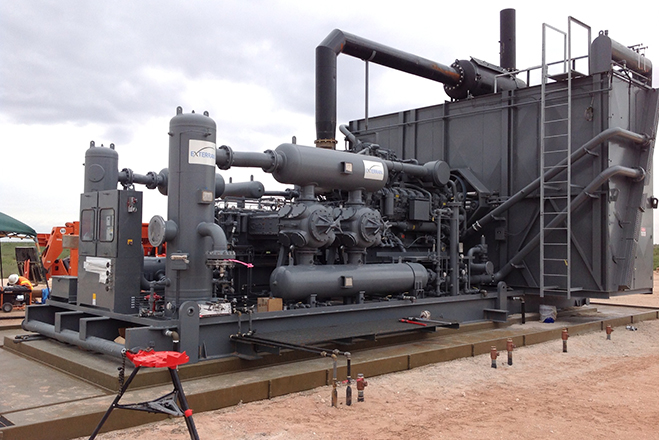 Large-horsepower compressor station being set on location
